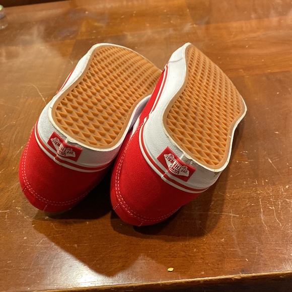 Size 12 Vans Old Skool Red Shoes, Canvas, Brand New Condition - Picture 3 of 5